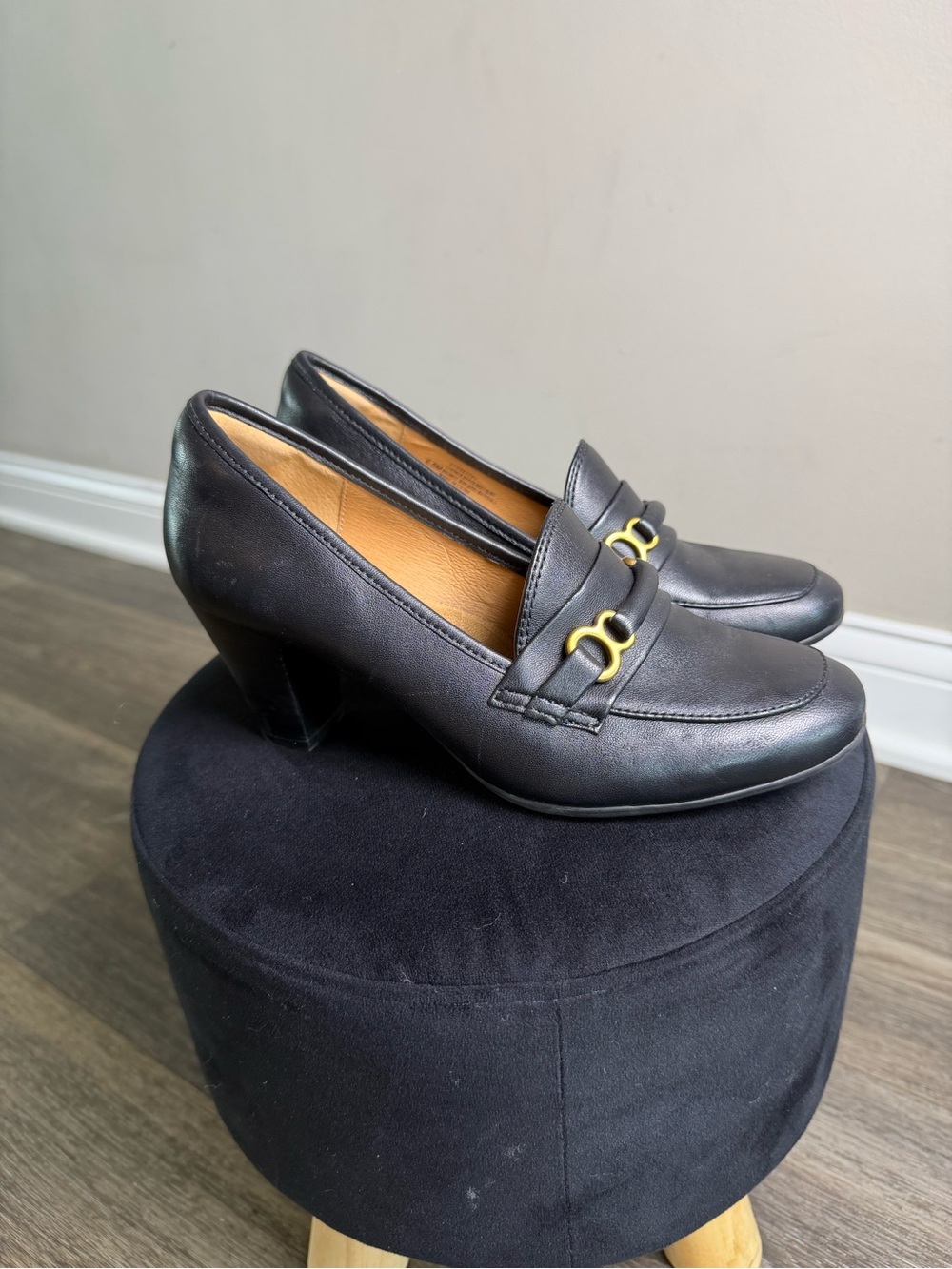 Sofft Black Leather Mid-Heel Loafers with Gold Accent